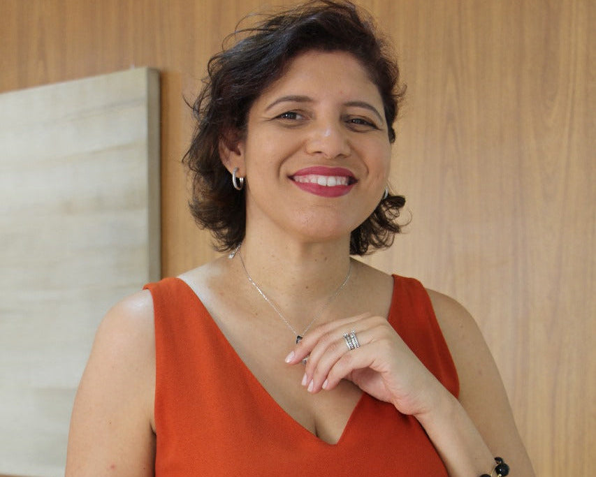 Profile image 2 for Cristina Souza