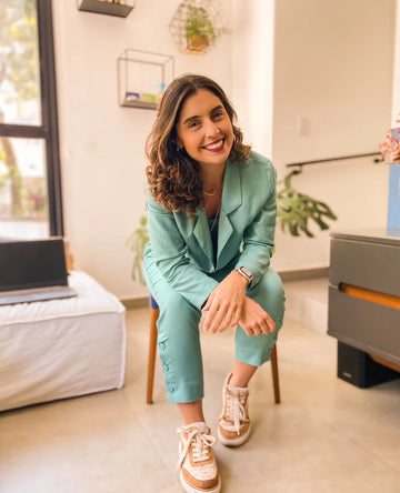 Profile image 2 for Luciana Pimenta